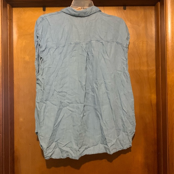 It’s bundle time! 2pc Various Size 1X Tops - Picture 7 of 7